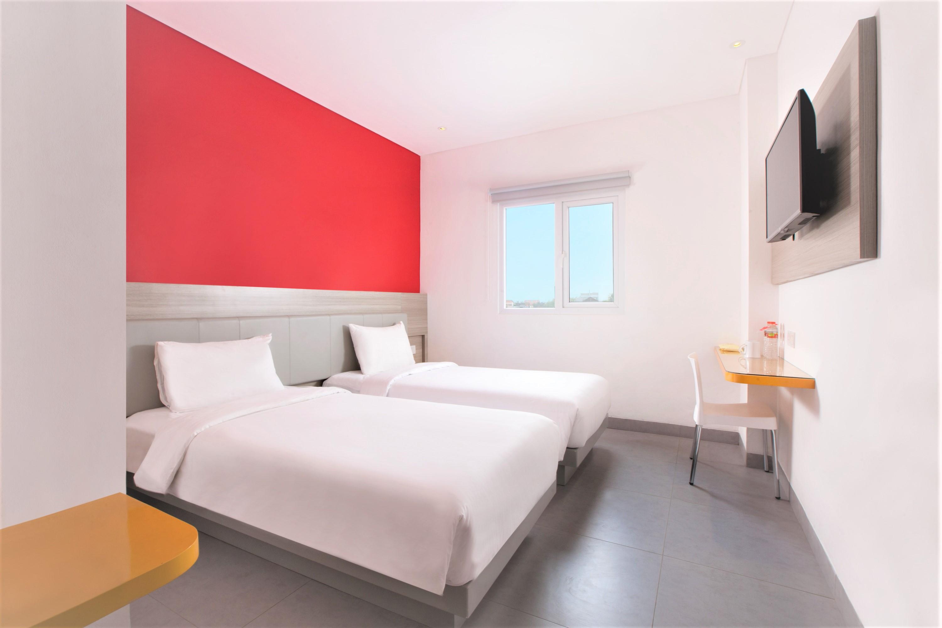 Lynn Hotel Serang Exterior photo
